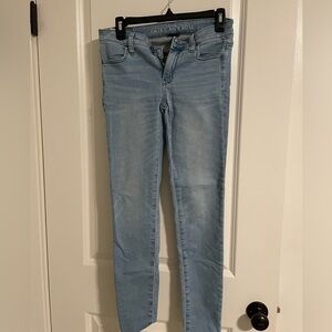 Skinny non ripped jeans AE size 0